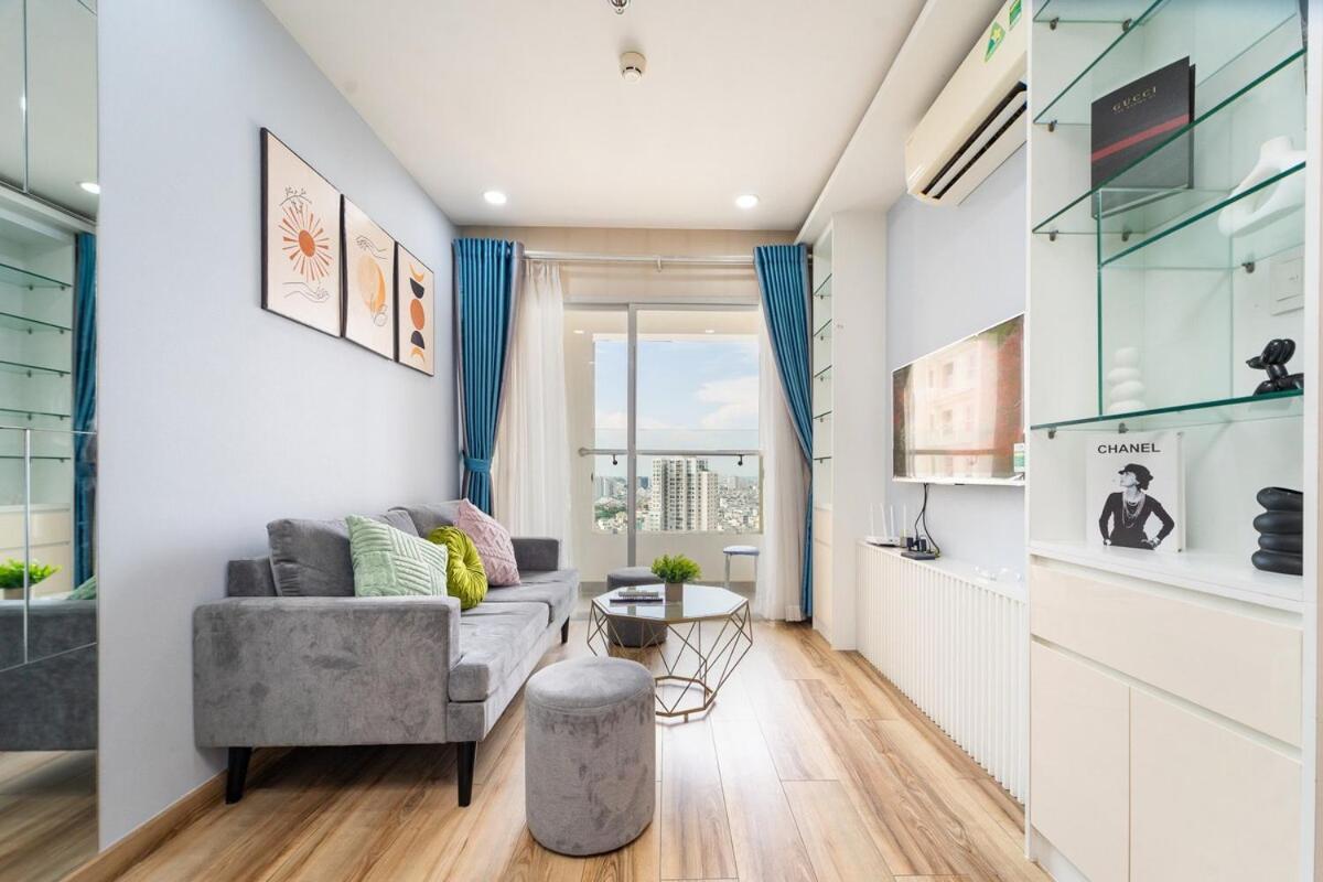District 3 Modern Nest 2 Bedroom Apartment *